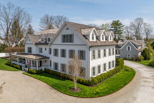 179 Oenoke Ridge Rd in New Canaan, CT - Building Photo