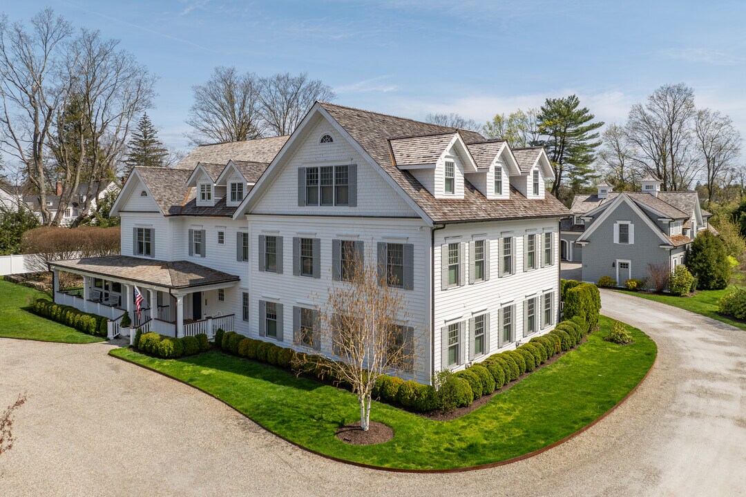 179 Oenoke Ridge Rd in New Canaan, CT - Foto de edificio