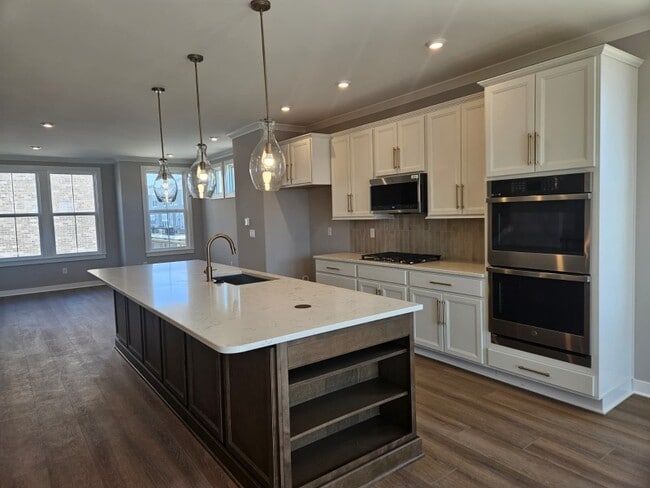 property at 7442 weathrington Ln