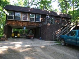 66255 Dolans Ave in Vandalia, MI - Building Photo
