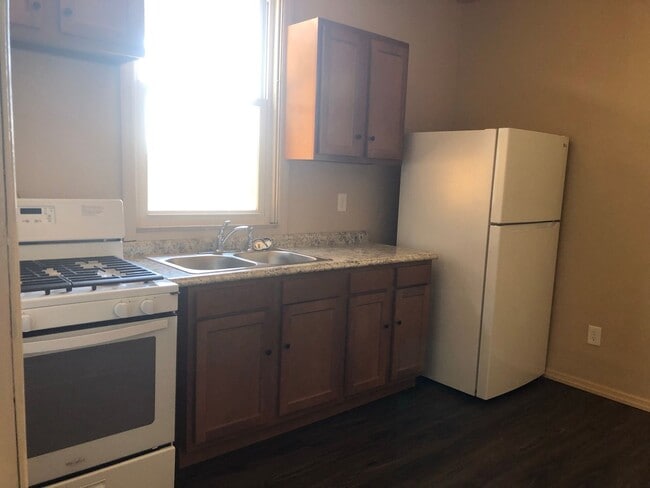 property at 1113 Broadway Ave