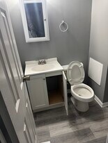 7937 E 34th St in Indianapolis, IN - Building Photo