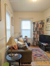 2 Evergreen Square in Somerville, MA - Building Photo - Building Photo