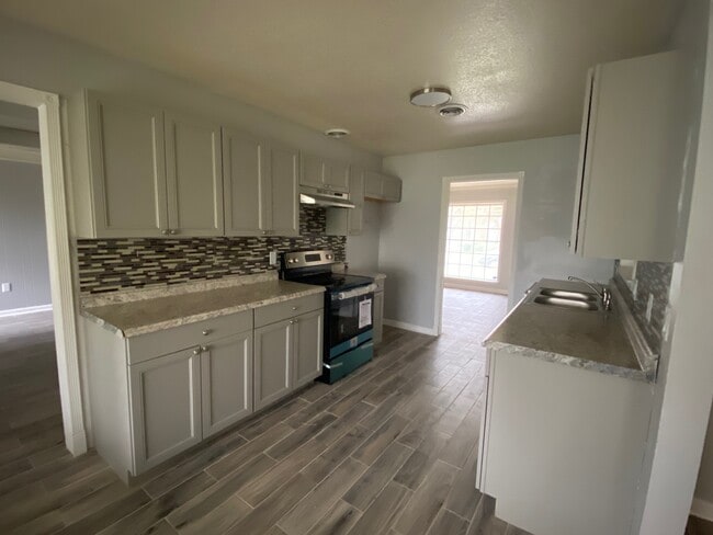 3495 Fox Hunt Dr in Memphis, TN - Building Photo - Building Photo