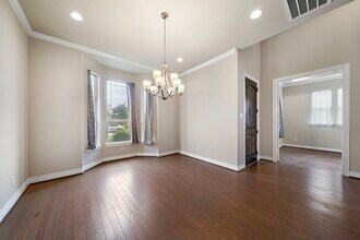 8530 San Juanico St in Houston, TX - Foto de edificio - Building Photo
