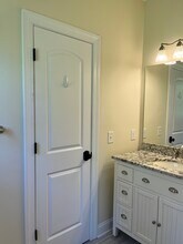 8365 Wallace Wood Rd in Gainesville, GA - Building Photo - Building Photo