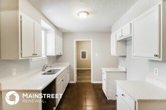 5674 Ballenmoor Dr in Memphis, TN - Building Photo - Building Photo