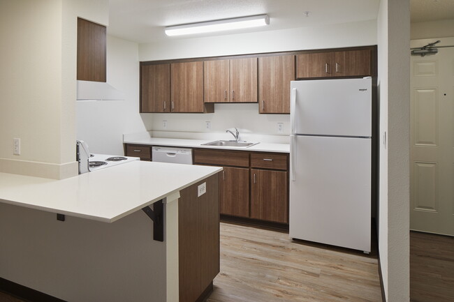 643 Manbrin Dr NE, Unit 09