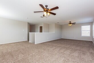 5828 Ridge Lake Dr in Fort Worth, TX - Building Photo - Building Photo