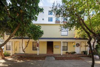 2127-2143 Dwight Way in Berkeley, CA - Building Photo - Building Photo