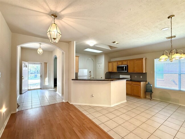 16714 Bethan Glen Ln