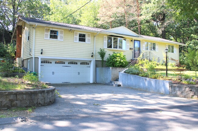 5 Cheryl Ave