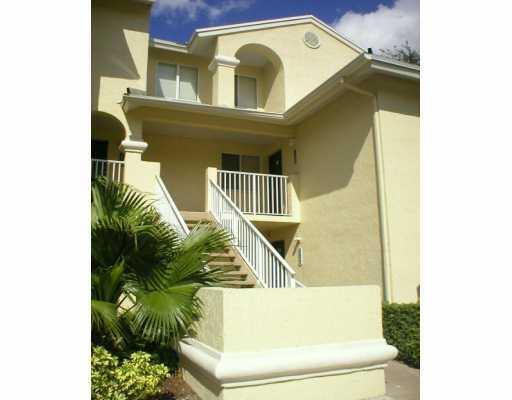 13215 Glenmoor Dr in West Palm Beach, FL - Building Photo