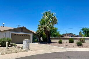 984 N 85th Pl in Scottsdale, AZ - Building Photo