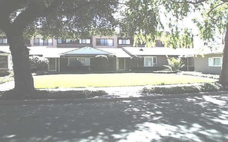 1654 Don Carlos Ave Apartments