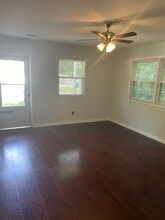 317 Henry St in Wilmington, NC - Building Photo - Building Photo