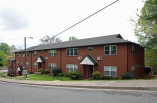 1001 Haywood St in Winston-Salem, NC - Building Photo