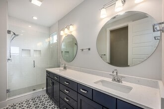 1405 Seigle Ave in Charlotte, NC - Building Photo - Building Photo