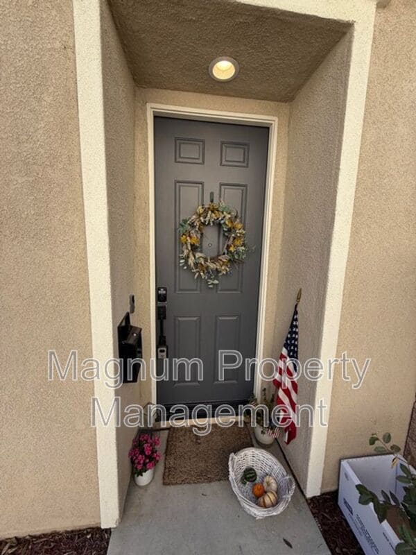 property at 30411 Ridgecrest Rd