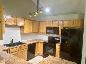 819 Shire Ct in Fort Collins, CO - Building Photo - Building Photo