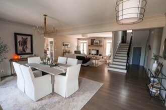 5360 Hillsboro Pike in Nashville, TN - Building Photo - Building Photo