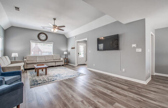 5684 Crievewood Dr-Unit -ID1043614P in Memphis, TN - Building Photo - Building Photo