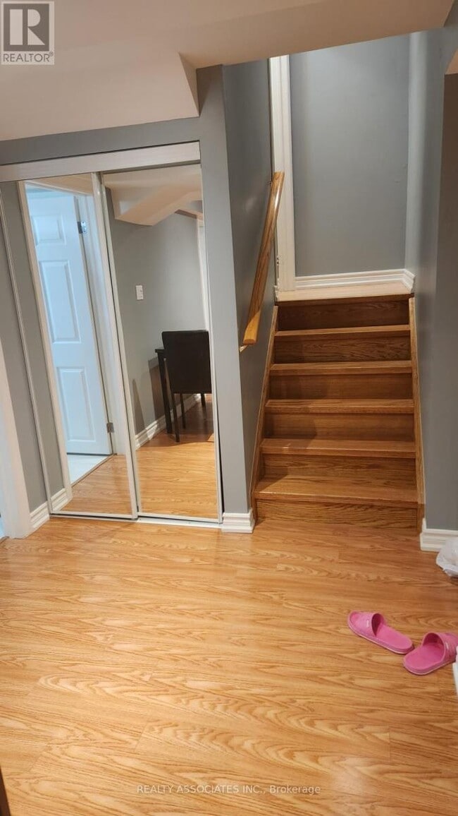 property at 358 Chickadee Ct