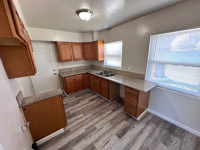 property at 4345 E Brentwood Ave
