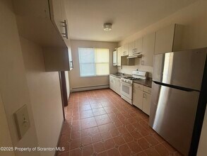 486 Hazle St in Wilkes-Barre, PA - Building Photo - Building Photo