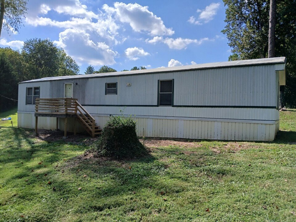 133 Milligan Ave in Johnson City, TN - Building Photo