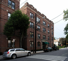 218 Highland Ave Apartments