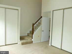 6643 Medinah Ln in Alexandria, VA - Building Photo - Building Photo