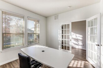 10805 Owyhee Vw in Austin, TX - Building Photo - Building Photo