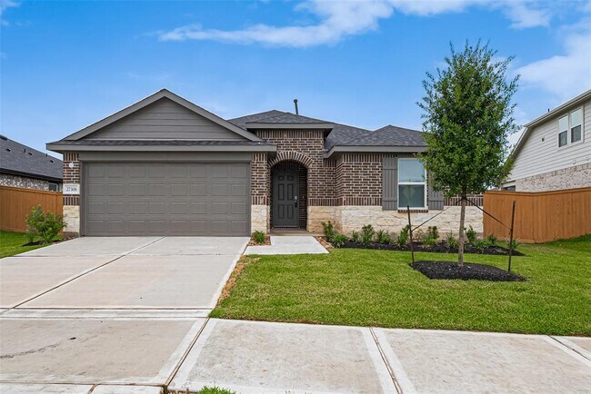 property at 27306 Sunterra Village Dr
