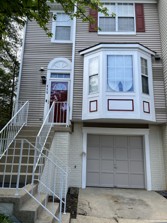 117 College Station Dr in Upper Marlboro, MD - Building Photo