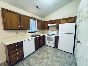 205 Wiggington Rd in Lynchburg, VA - Building Photo - Building Photo