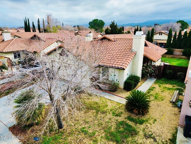 3220 E Ave S2 in Palmdale, CA - Building Photo - Building Photo