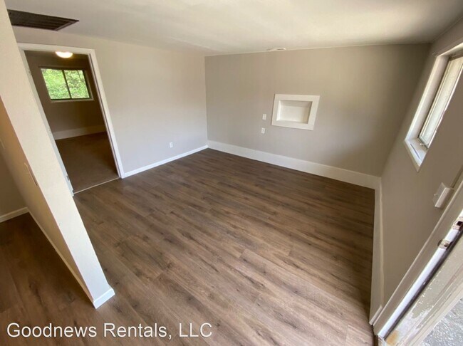 1116 Holloway St in Lafayette, IN - Building Photo - Building Photo