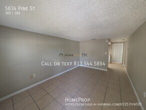 5834 Pine St in New Port Richey, FL - Building Photo - Building Photo