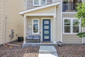 1719 Zelda Ln in Northglenn, CO - Foto de edificio - Building Photo
