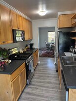 14824 Palmerston Sq in Centreville, VA - Building Photo