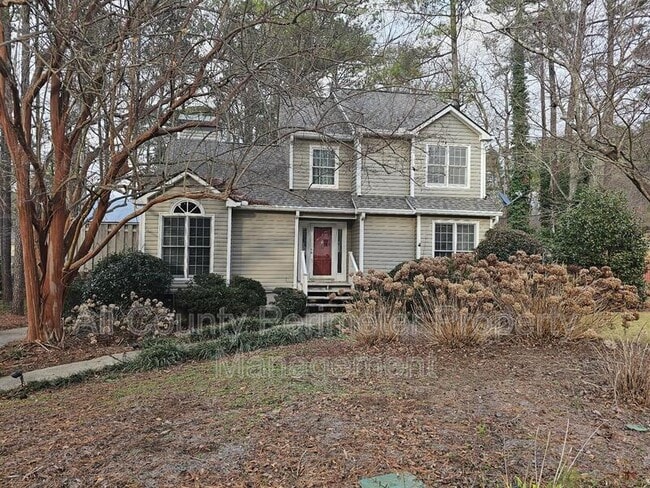 property at 978 W Mill Bend