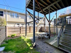 512 E 3rd St, Unit 1 in Boston, MA - Building Photo - Building Photo