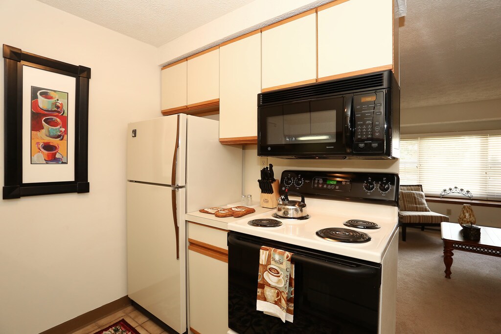 Santini Villa Apartments Vernon Rockville, CT Apartments