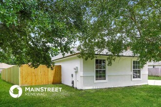 1368 Summerbrook Dr in Middleburg, FL - Foto de edificio - Building Photo