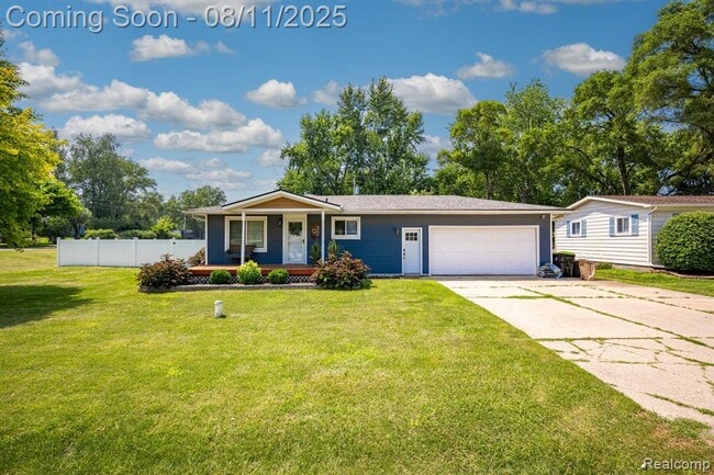 property at 5021 Lakeborn Dr