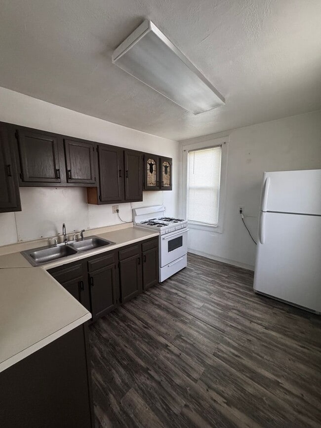 135 Weyman Rd in Pittsburgh, PA - Building Photo - Building Photo