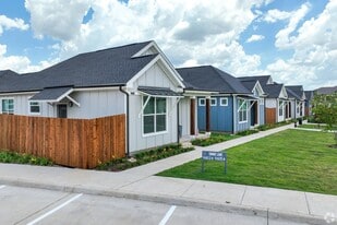9600 Vista Grande Blvd in Fort Worth, TX - Building Photo