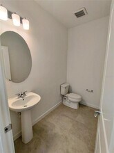 33325 Binding Ties Ln in Wesley Chapel, FL - Building Photo - Building Photo