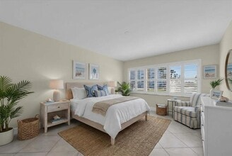 8 Glencoe Pl in Dunedin, FL - Building Photo - Building Photo